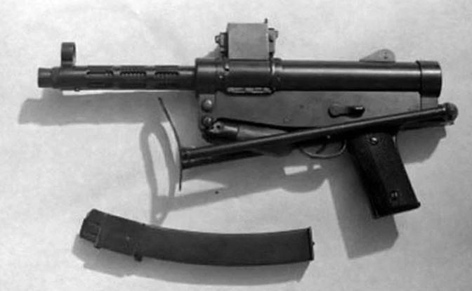 Submachine gun Juan Lenar: first Argentinian 