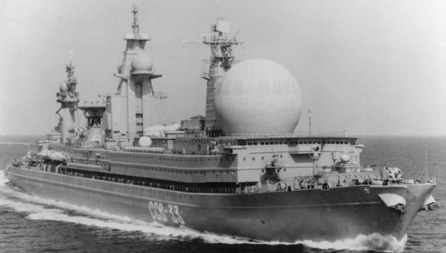 
		ССВ-33 «Урал» - корабль радиоэлектронной разведки проекта 1941 шифр «Титан»