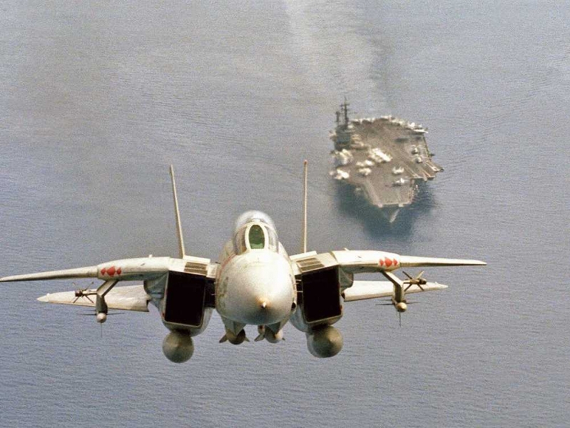  F-14 Томкэт Размеры. Двигатель. Вес. История. Дальность полета. Практический потолок