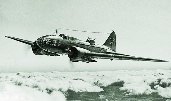  伊尔-4 (DB-3F) 方面. 引擎. 重量. 历史. 飞行范围