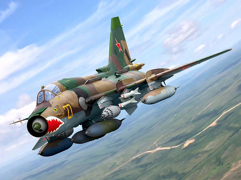  Dimensiones del Su-17. Motor. El peso. Historia. rango de vuelo. techo práctico