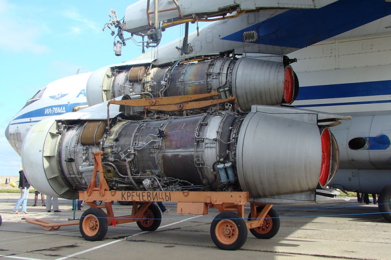  IL-76 Engine. The weight. story. Range of flight. Service ceiling