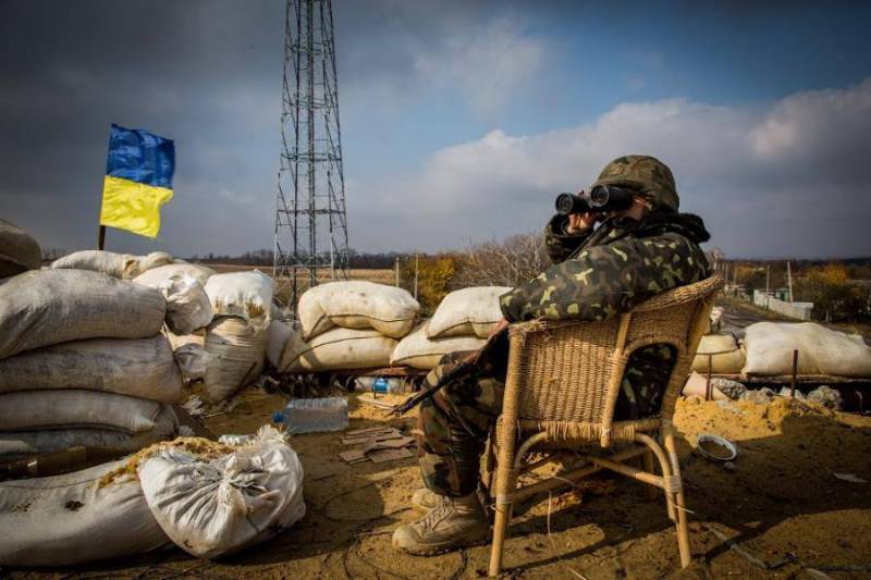 Украинский волонтёр: ВСУ несут потери из-за "совдеповских" замашек командиров