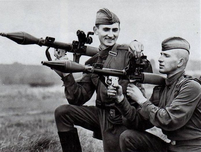 Противотанковые средства советской пехоты 