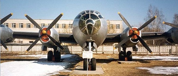  Ту-4 Размеры. Двигатель. Вес. История. Дальность полета. Практический потолок