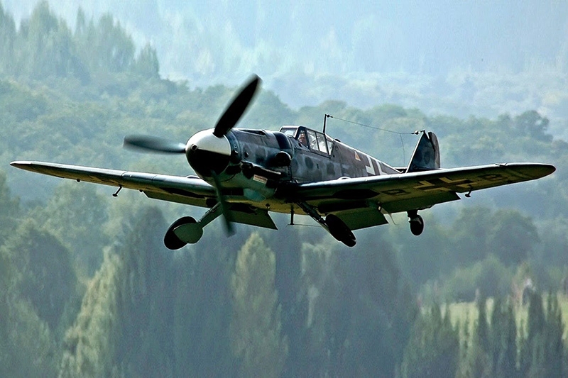  Мессершмитт Bf 109 (Ме-109) Размеры. Двигатель. Вес. История. Дальность полета