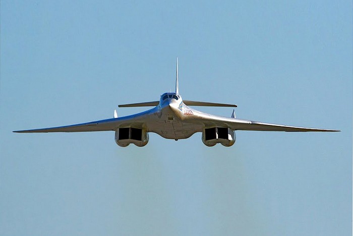  Tu-160 White Swan Dimensions. Engine. The weight. story. Range of flight. Service ceiling