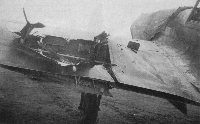  IL-2 尺寸. 引擎. 重量. 历史. 飞行范围. 实用的天花板