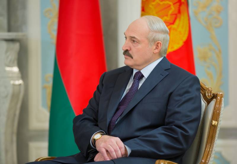 Лукашенко сообщил, что ругается с Путиным