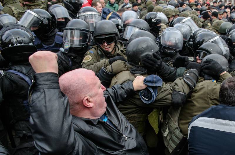 СБУ планировала на Украине имитацию «военного переворота»