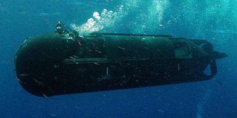 Британский морской спецназ "пересядет" на американские минисубмарины