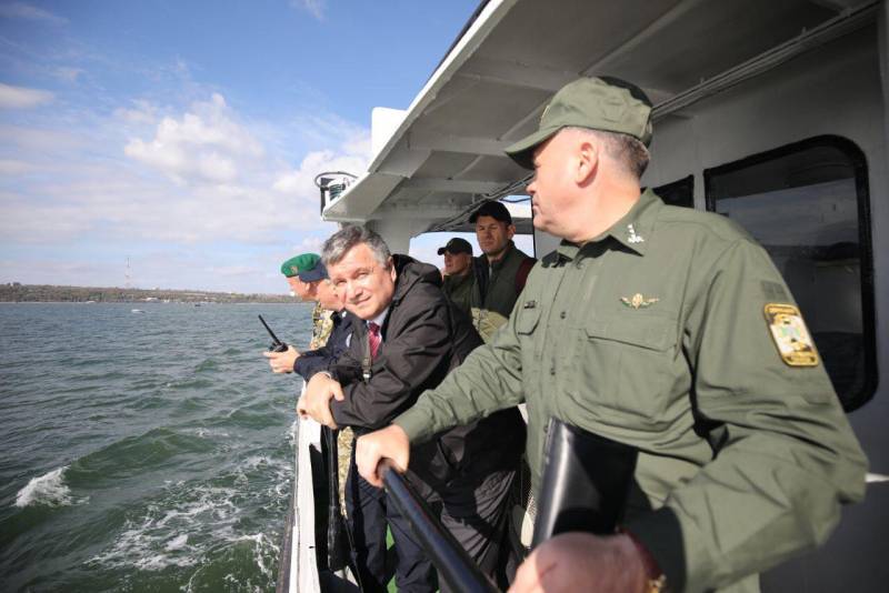 Аваков пообещал на Азовском море новую «компоненту»