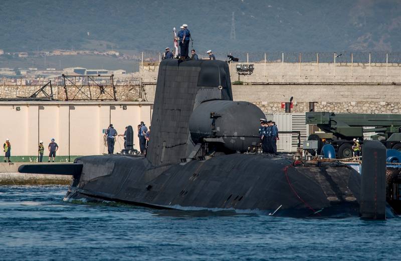 СМИ: Британские субмарины не способны выполнять боевые задачи