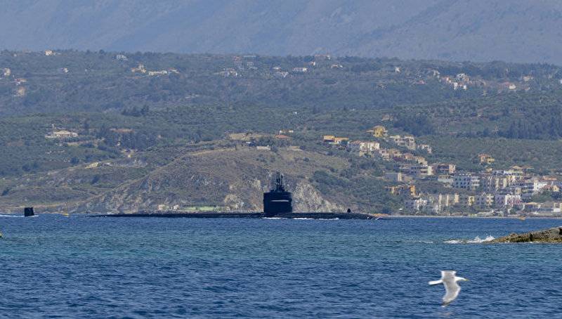 Запланированный визит или..? В Гибралтар вошла атомная субмарина США