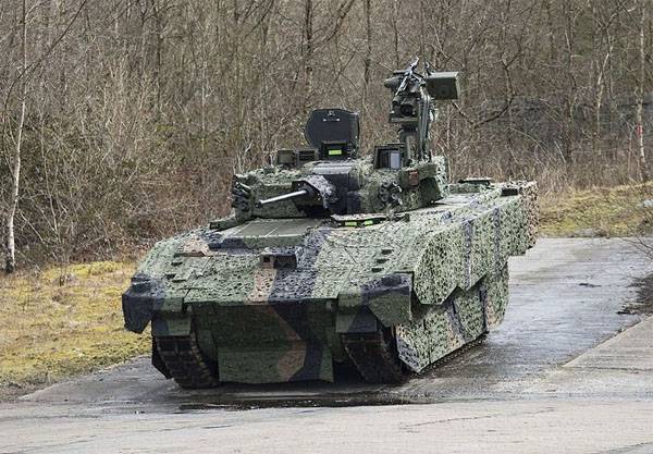 В США подбирают концепцию лёгкого танка. Среди предложений - AJAX и M8