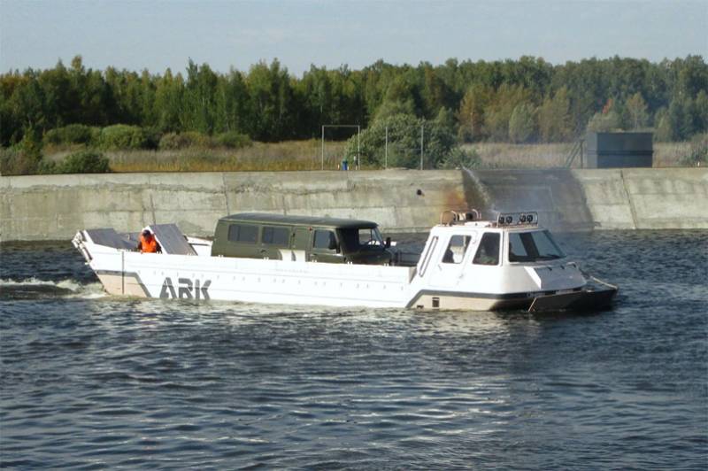 На "Омсктрансмаше" зарегистрирован бренд плавающего транспортёра ARK ("Ковчег")