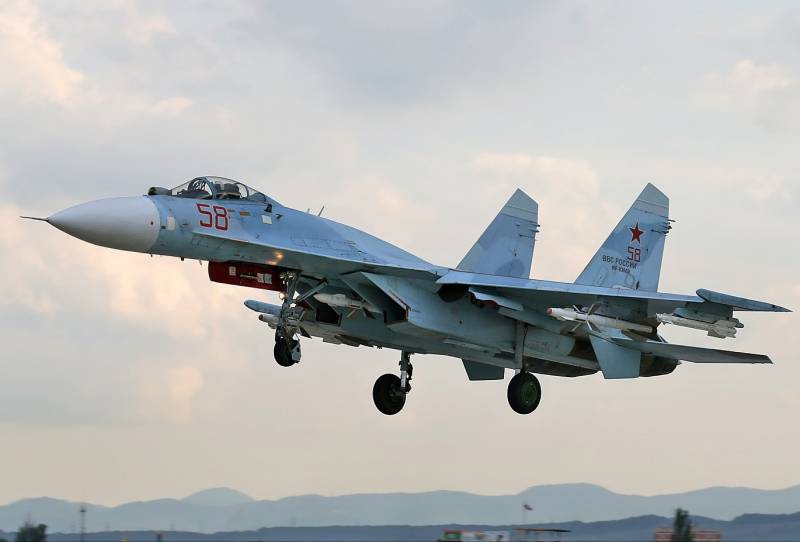 Американский эксперт: Су-27 не уступит и Су-35