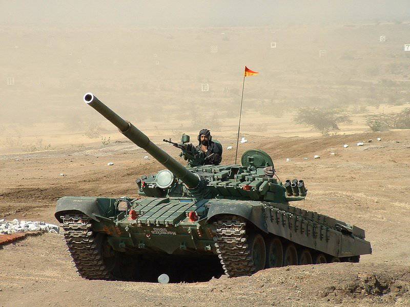 Если не "Армата", то что? Индийские танковые терзания по замене Т-72