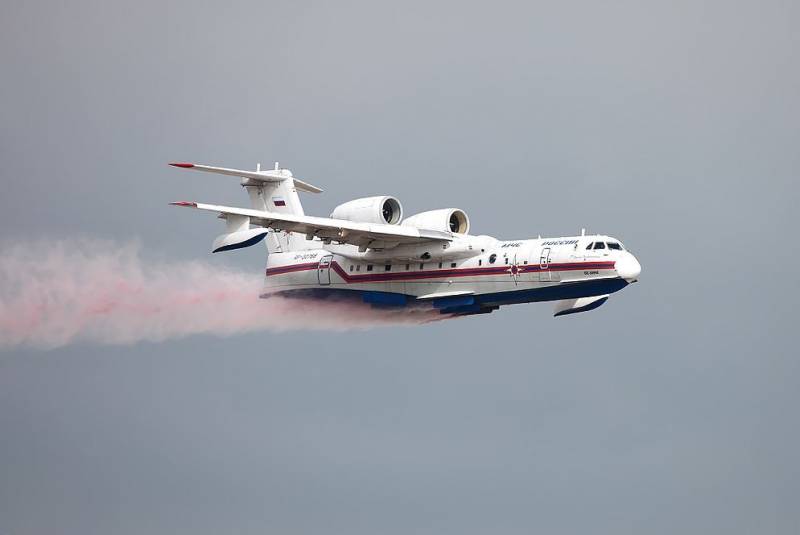 Вашингтону посоветовали купить российские Бе-200 для тушения пожаров