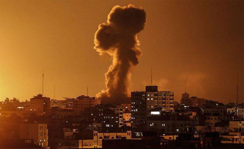 В Газе заявили, что израильская ракета поразила 5-звёздочный отель