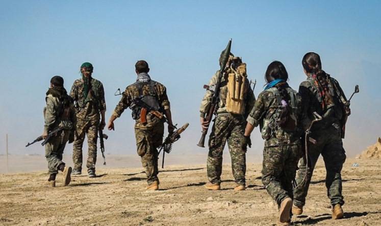 США: курды приостановили атаки на ИГ из-за действий Турции