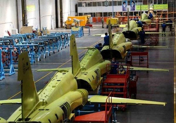 Иранские заводы начали массовое производство истребителей "Kowsar"