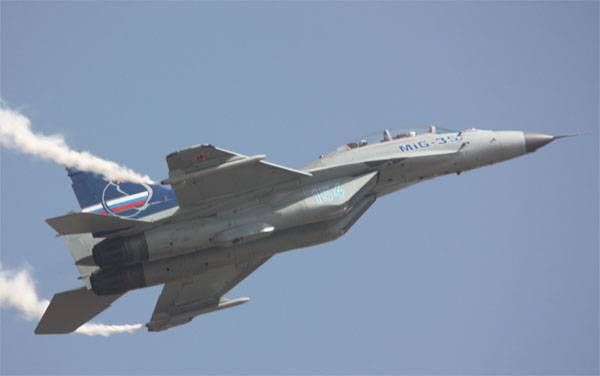 ТК "Звезда" сообщил о "вертикальном взлёте" МиГ-35 на форсаже