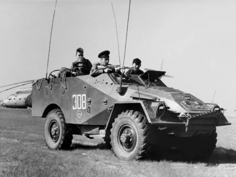 Un autre prêt-bail: véhicule blindé léger M3A1 "Scout Car"" 
