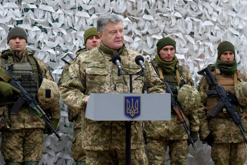 Порошенко: украинские войны готовы в любой момент дать отпор стране-агрессору