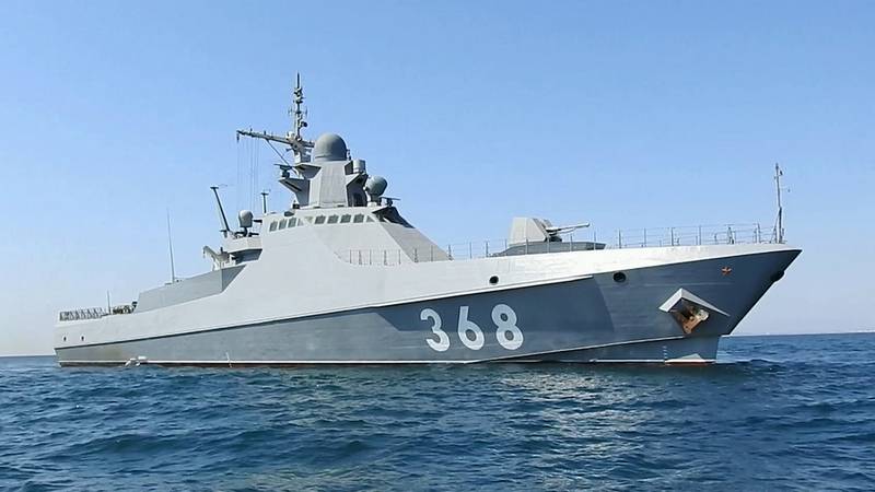 Черноморский флот пополнился патрульным кораблём и спасательным судном