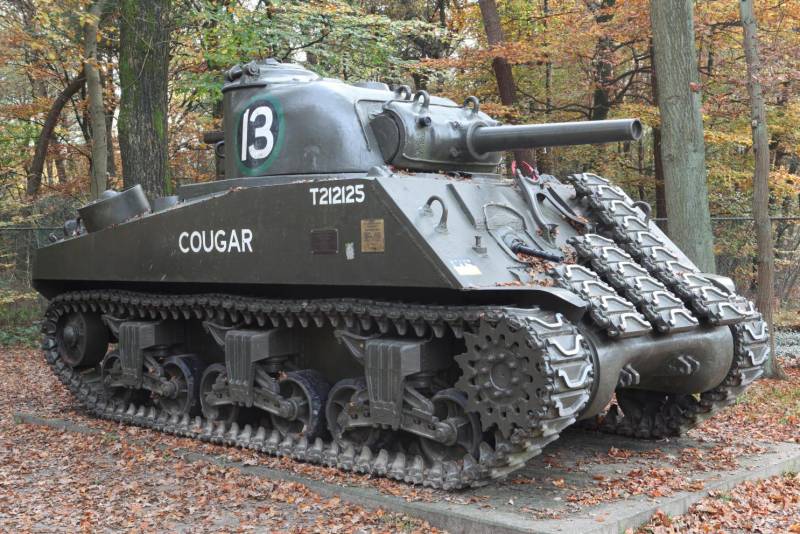 В США сравнили легендарные танки «Шерман» и Т-34