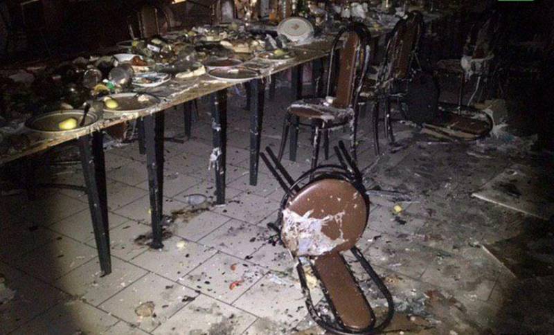 В результате взрыва в кафе под Саратовом пострадали более 20 человек