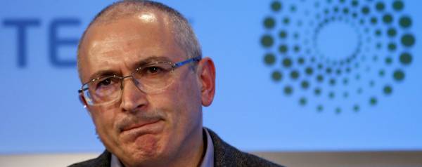 Whom Khodorkovsky shoved into the ranks of anti-fascists?