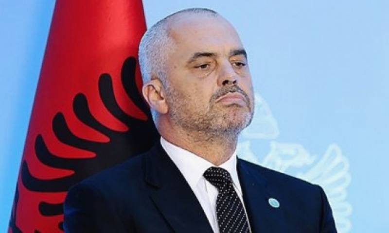 Албания заявила о намерении объединиться с Косово