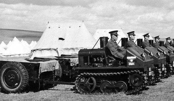 Another Lend-Lease: easy multi-purpose armored personnel carrier Universal Carrier 