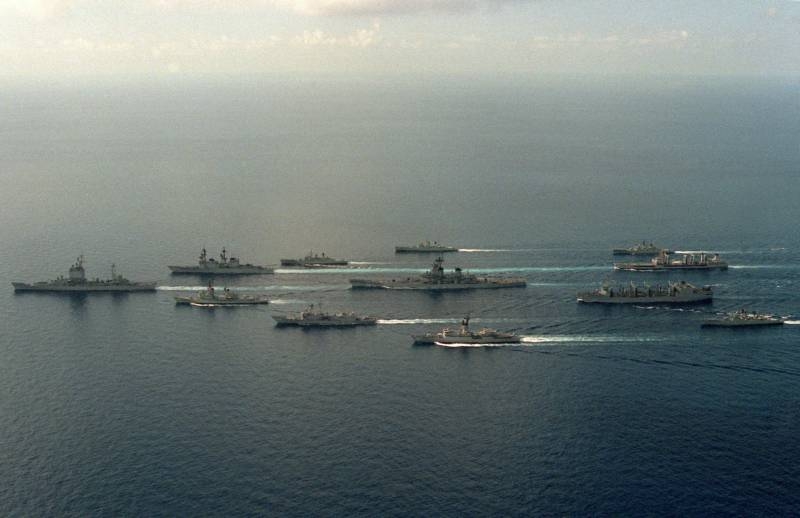 What Russia needs: navy or army?