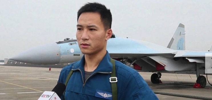 Китайские лётчики считают Су-35 королём среди самолётов 4-го поколения