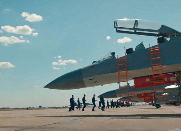 Близки к 5-му поколению: В Китае отметили своевременность покупки Су-35