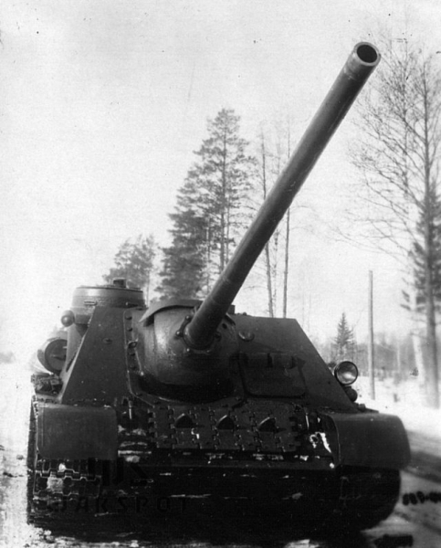 Historias de armamento: montaje de cañón autopropulsado SU-100 