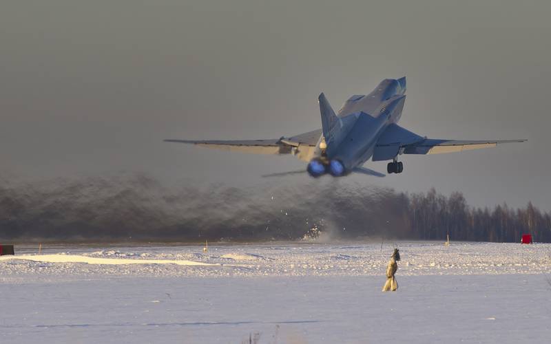 Умер третий член экипажа разбившегося в Оленегорске Ту-22М3