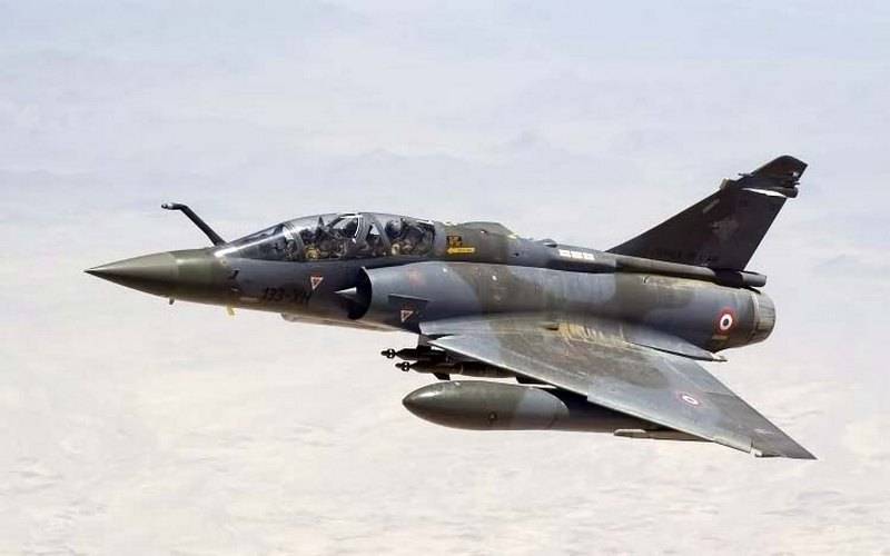 Истребитель ВВС Франции Mirage 2000D пропал с радаров на востоке страны