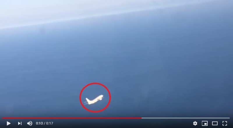 Se ha publicado en línea un vídeo de un SU-27 ruso interceptando un P-8A Poseidon estadounidense.