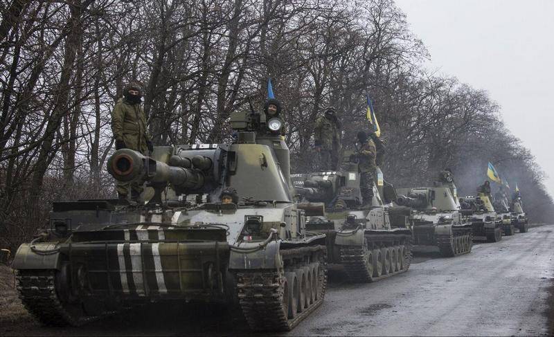 Лукашевич: Киев готовит наступление в Донбассе