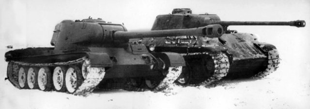 Танки Александра Морозова Т-43 и Т-44 