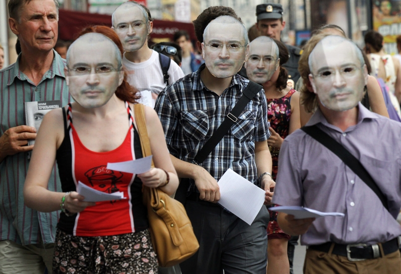 Khodorkovsky use children, as a consumable