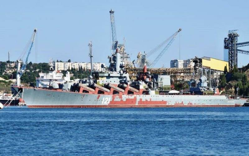 СМИ: модернизация крейсера «Москва» отложена не несколько лет