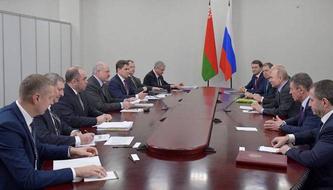 Lukashenko: Support the economy of Belarus and Russia supports 40 million Russians
