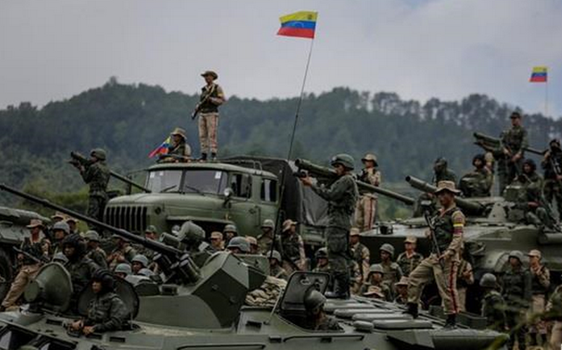 Российский сенатор выступил против создания военной базы РФ в Венесуэле