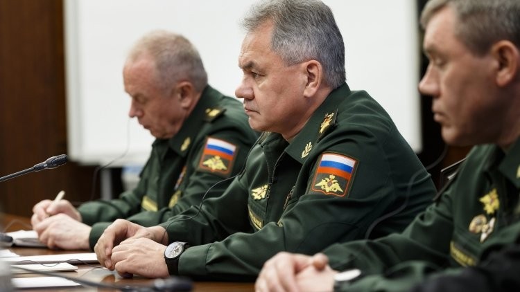Shoigu appreciated the increase in the number of contract servicemen in the Russian army
