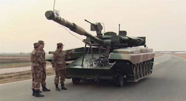 В КНР не прокомментировали появление макета Т-90 в виде мишени на учениях